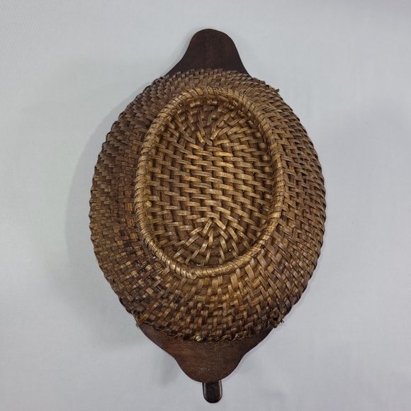 Vintage Wooden Duck Wicker Basket Wood Head Tail 9" x 14" - Picture 4 of 6